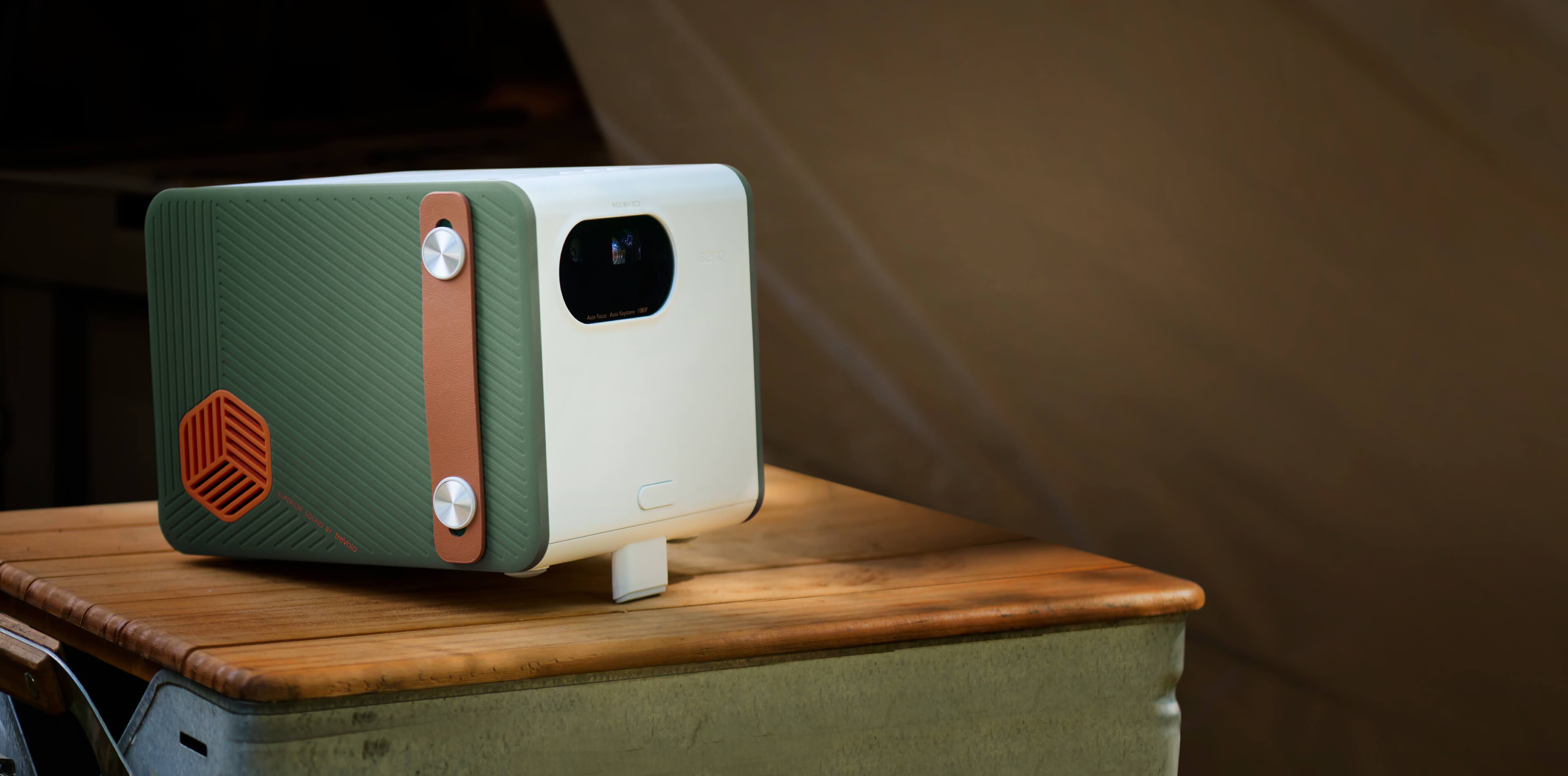 1 benq portable cinema projector