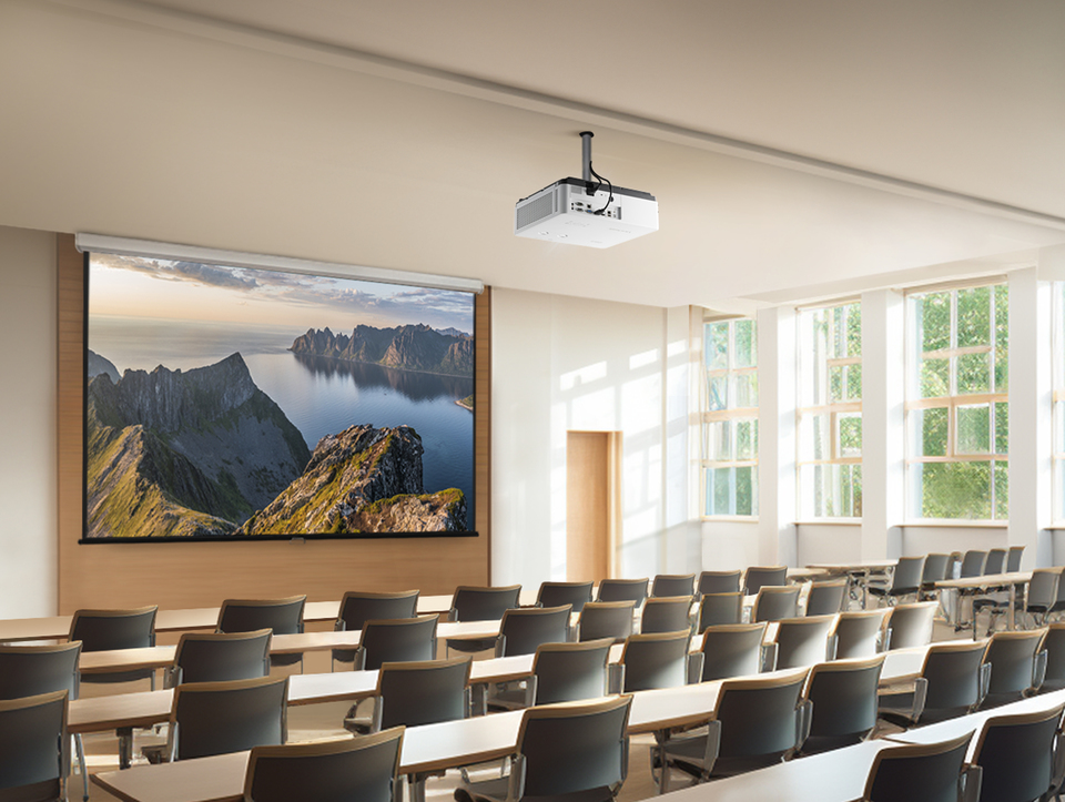 1 viewsonic laser projector LSC520WU