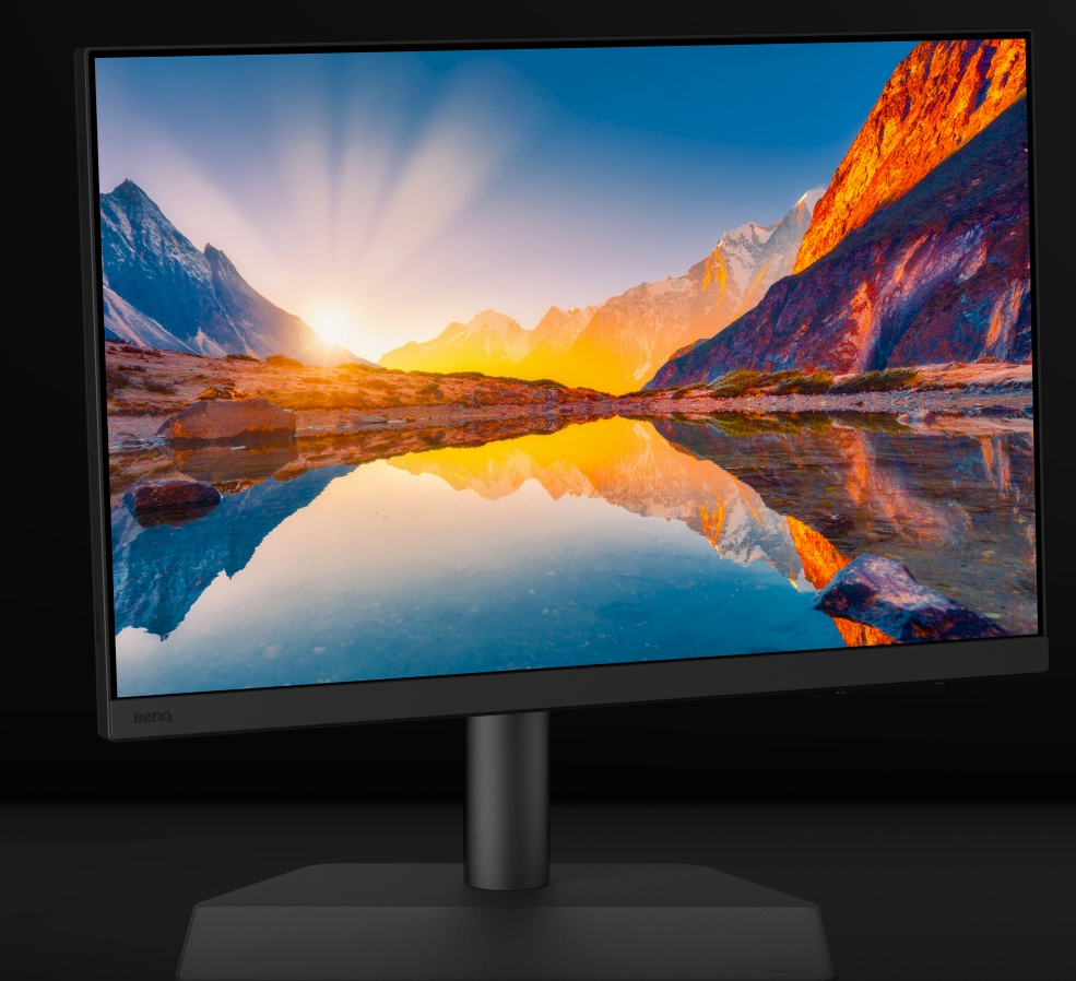 26 benq monitor photo SW242Q