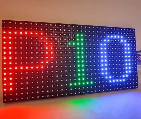 led panel dlia prymishchen